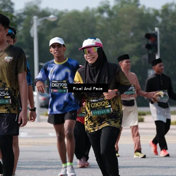 Runner Photo 6804903