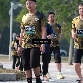 Runner Photo 6804950