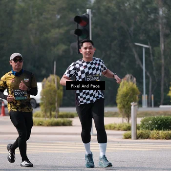 Runner Photo 6804996