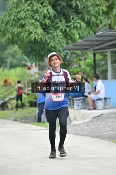 Runner Photo 68050