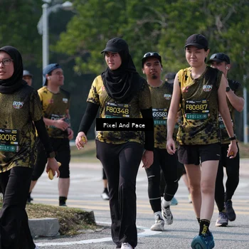 Runner Photo 6805059