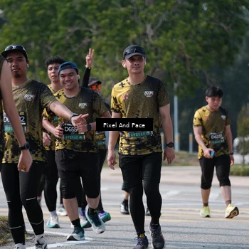 Runner Photo 6805083