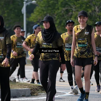 Runner Photo 6805093