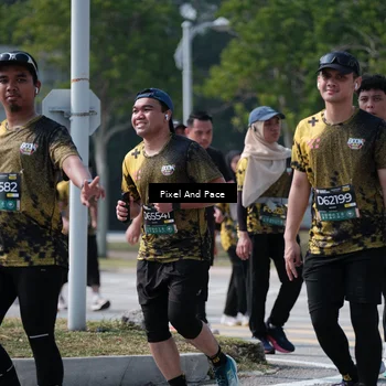 Runner Photo 6805108