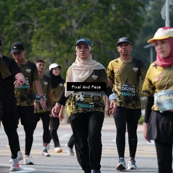 Runner Photo 6805138