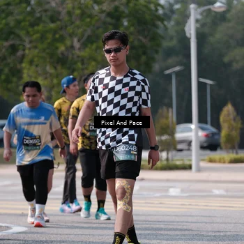 Runner Photo 6805434