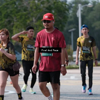 Runner Photo 6805441