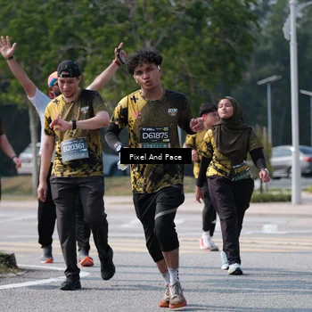 Runner Photo 6805502