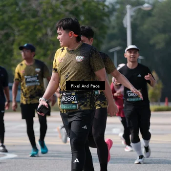 Runner Photo 6805537