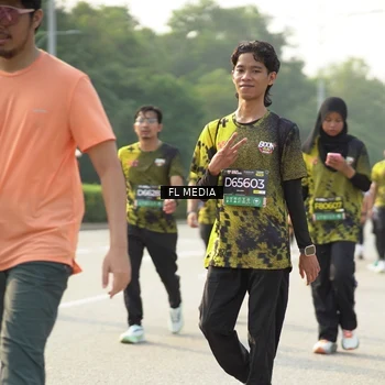Runner Photo 6805546