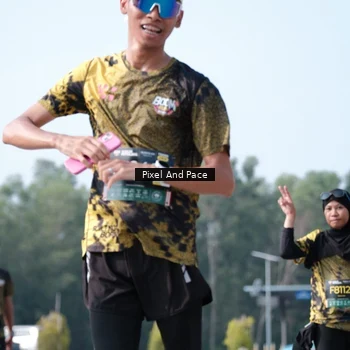 Runner Photo 6805569