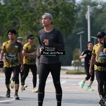 Runner Photo 6805577