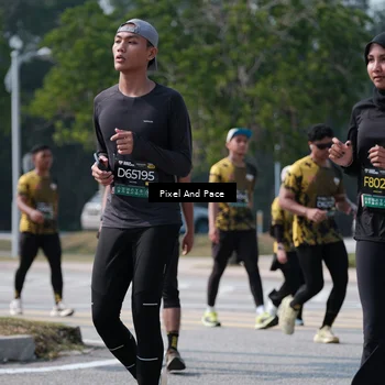Runner Photo 6805589