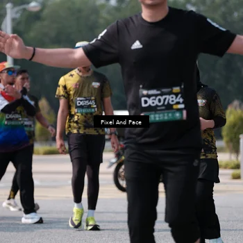 Runner Photo 6805591