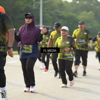 Runner Photo 6805601