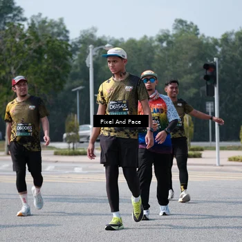 Runner Photo 6805604