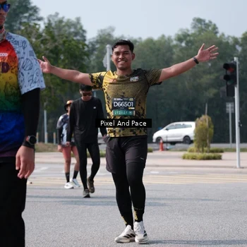 Runner Photo 6805616