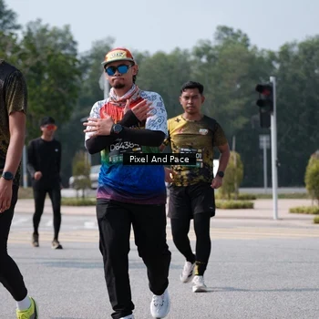 Runner Photo 6805617
