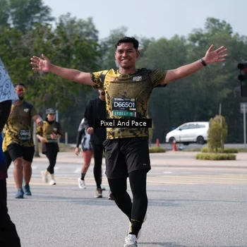 Runner Photo 6805619