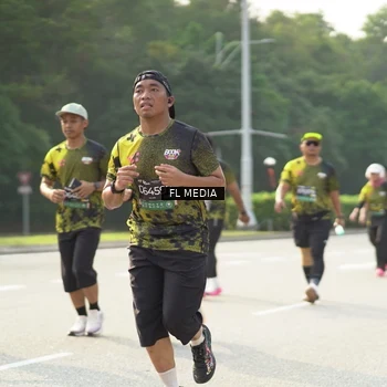 Runner Photo 6805645