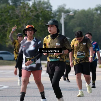 Runner Photo 6805666