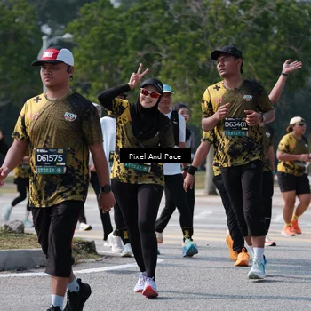 Runner Photo 6805674