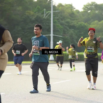 Runner Photo 6805704