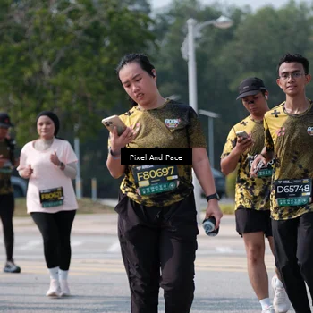 Runner Photo 6805707