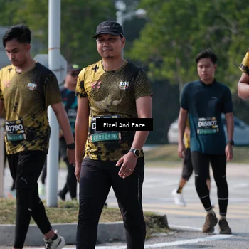 Runner Photo 6805720