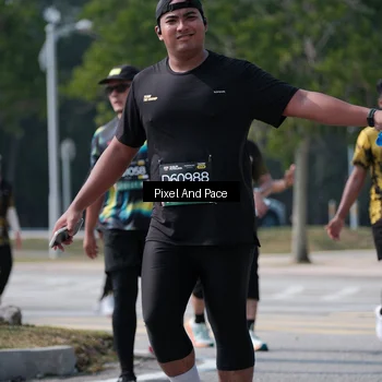 Runner Photo 6805731