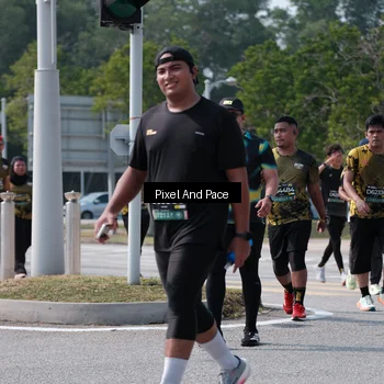 Runner Photo 6805736