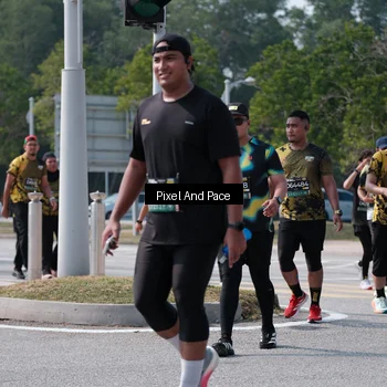 Runner Photo 6805742