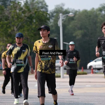 Runner Photo 6805747
