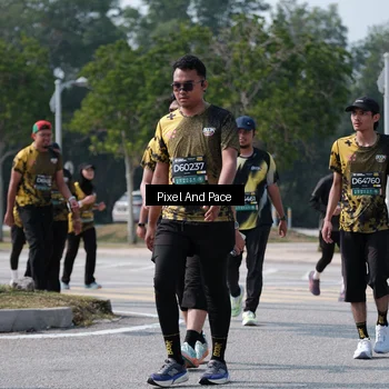 Runner Photo 6805750