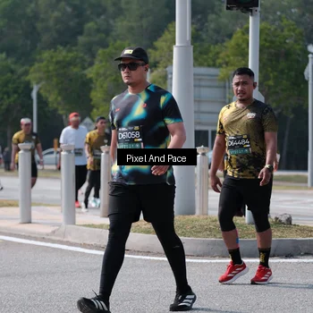Runner Photo 6805754