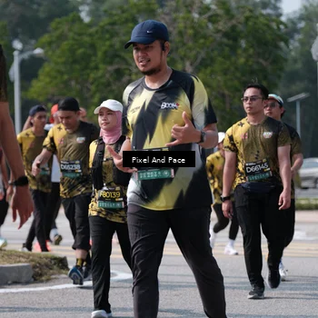 Runner Photo 6805759