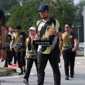 Runner Photo 6805760