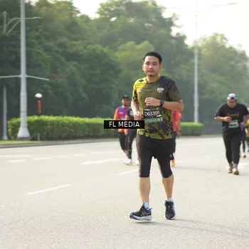 Runner Photo 6805774