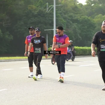 Runner Photo 6805783