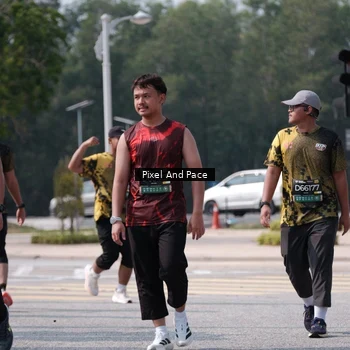 Runner Photo 6805790