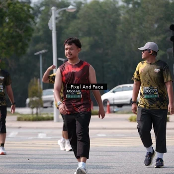 Runner Photo 6805791