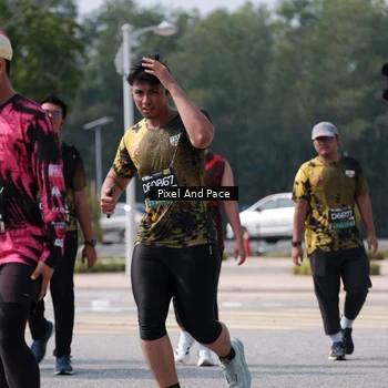 Runner Photo 6805797
