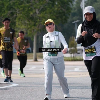 Runner Photo 6805809