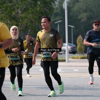 Runner Photo 6805820