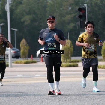 Runner Photo 6805826