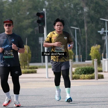 Runner Photo 6805827
