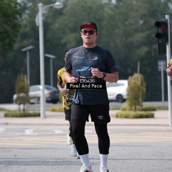 Runner Photo 6805833