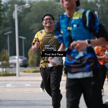 Runner Photo 6805864