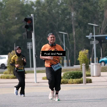Runner Photo 6805871
