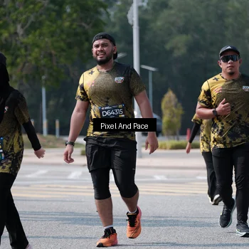 Runner Photo 6805901